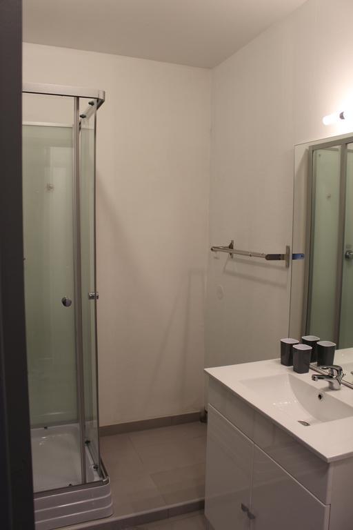 Studios Near Basel Airport Saint-Louis  Zimmer foto