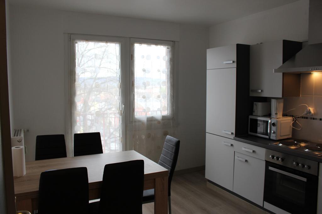 Studios Near Basel Airport Saint-Louis  Zimmer foto